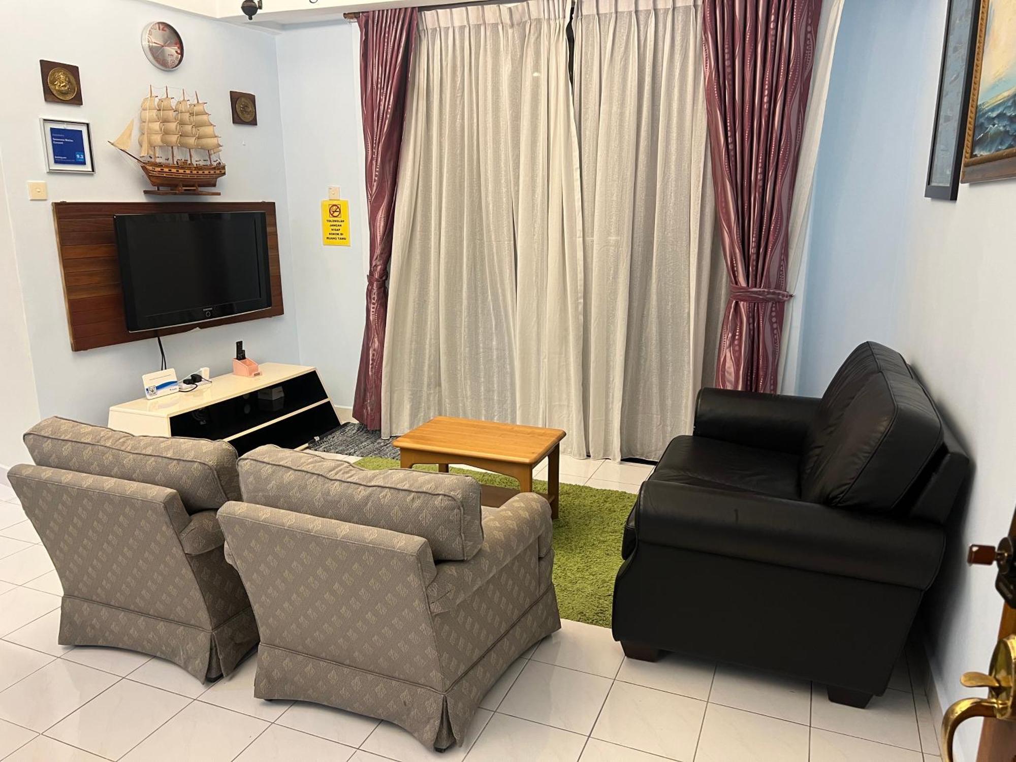 Sevenseas Marina Crescent * Port Dickson